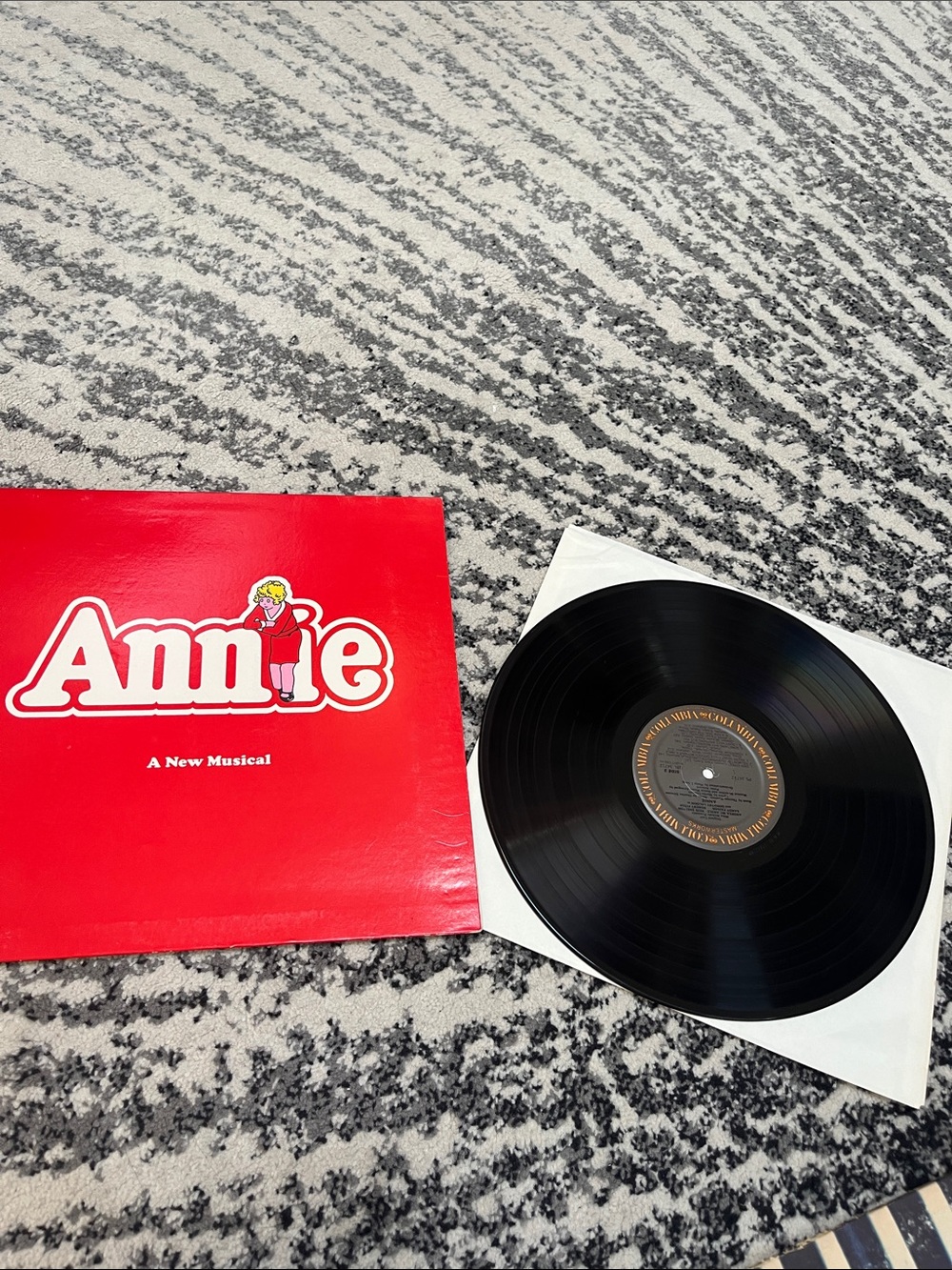 Annie Original Broadway Cast Vinyl - Red Cover